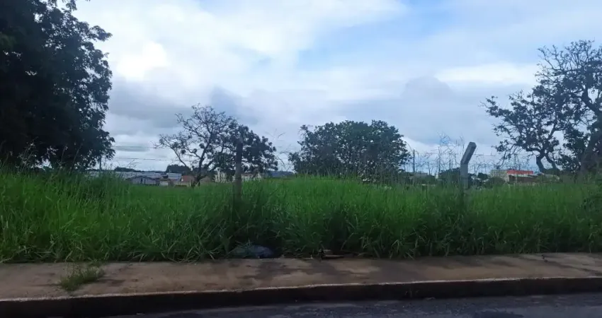 Terreno à venda na Rua 32 e Rua 33, 12, Estância Boa Vista, Caldas Novas