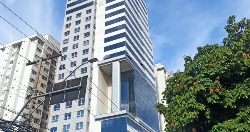 Sala comercial com 1 sala à venda na Avenida C4, 932, Jardim América, Goiânia