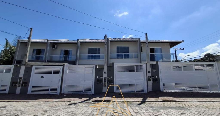 Sobrado com 2 Suítes – Conforto, Espaço e Localização Privilegiada!