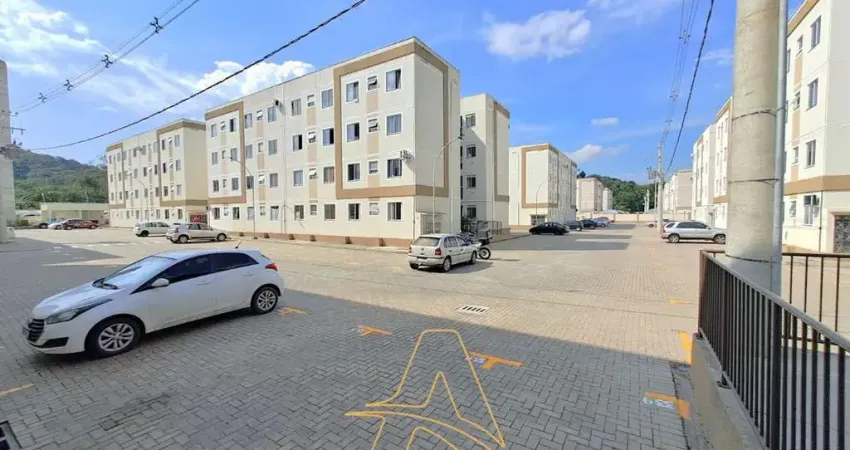 Apartamento Semimobiliado no Bairro Itoupava Central - Blumenau