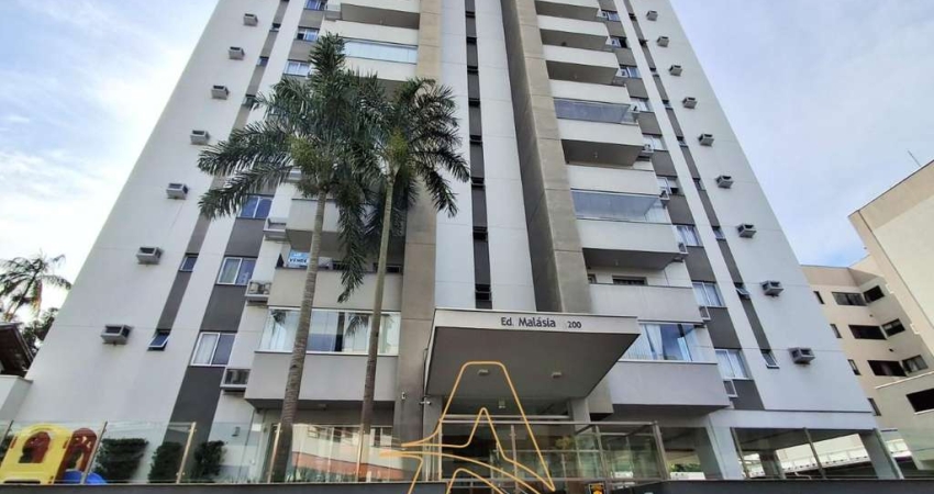 Apartamento Semimobiliado com 02 Dormitórios no Bairro Itoupava Norte - Blumenau/ SC