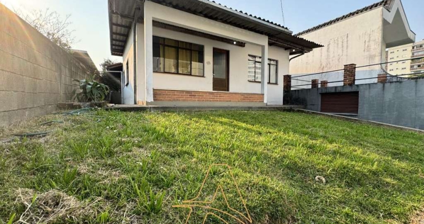 Casa à venda no Bairro Itoupava Norte em Blumenau - SC