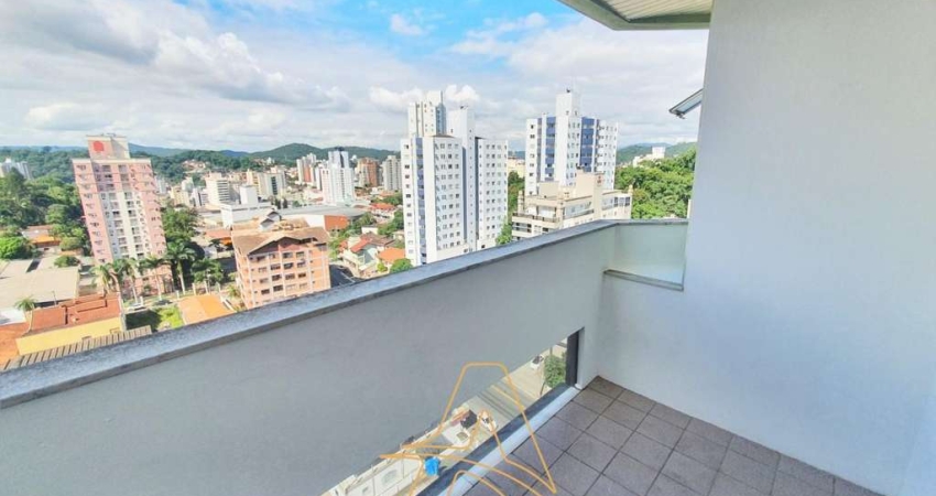 Apartamento no Último Andar com 2 Dormitórios no Bairro Vila Nova