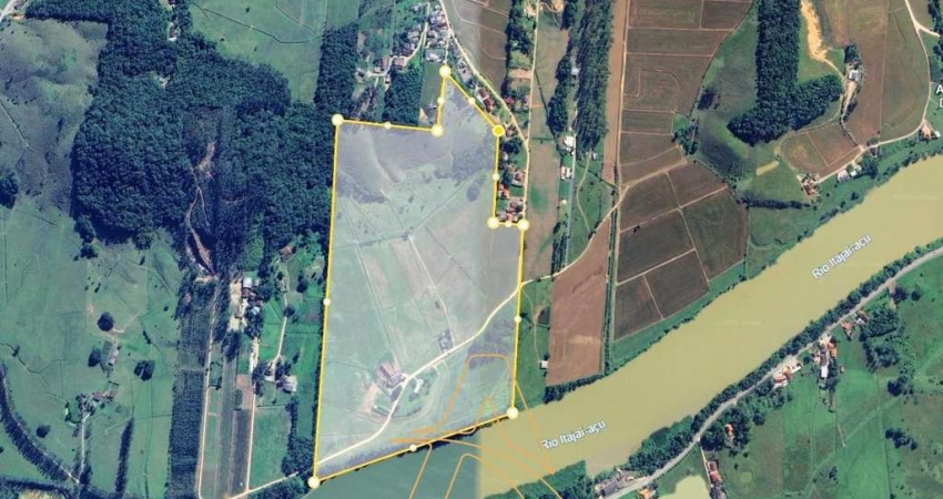 Área Rural à Venda no Bairro Lagoa – Ampla, com acesso ao Rio Itajaí-Açu!