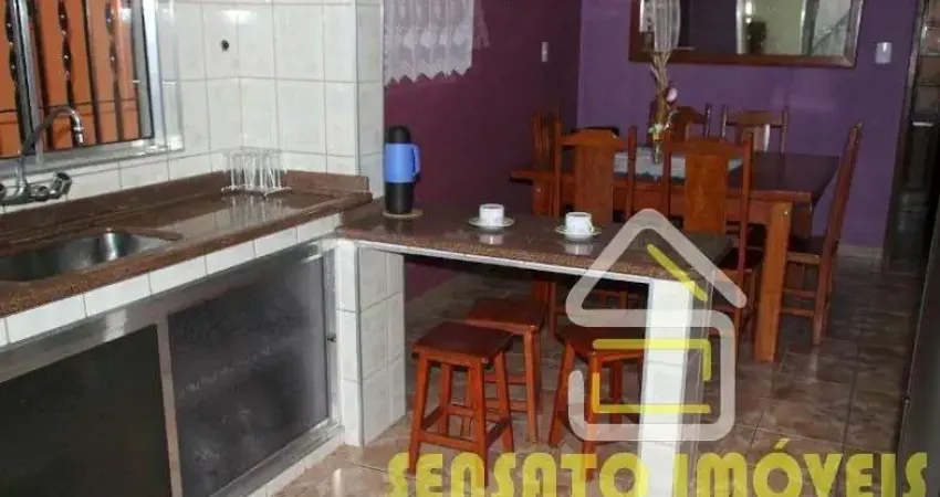 Sobrado para Venda em São Paulo, Jardim Sapopemba, 4 dormitórios, 1 suíte, 2 banheiros, 3 vagas