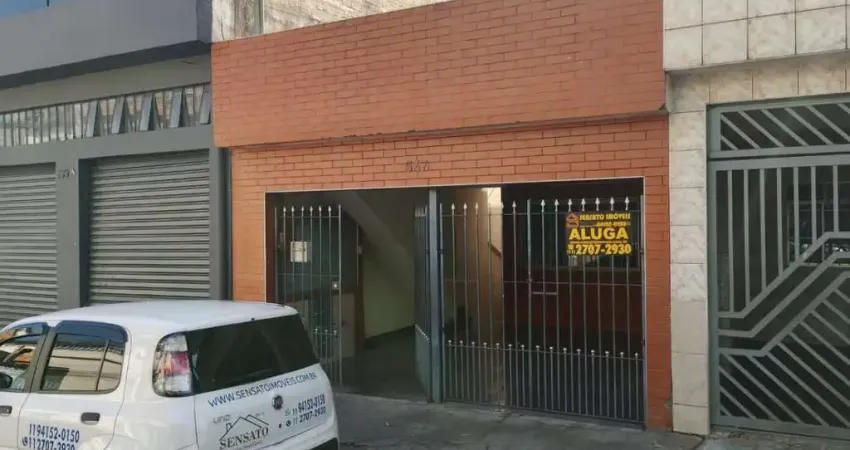 Casa com 2 quartos para alugar no Parque Santa Madalena, São Paulo 
