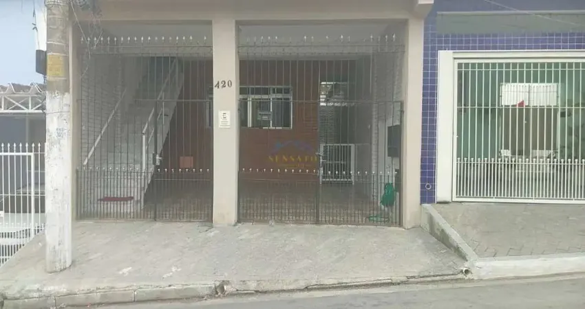 Casa com 3 quartos para alugar na Vila Tolstoi, São Paulo 