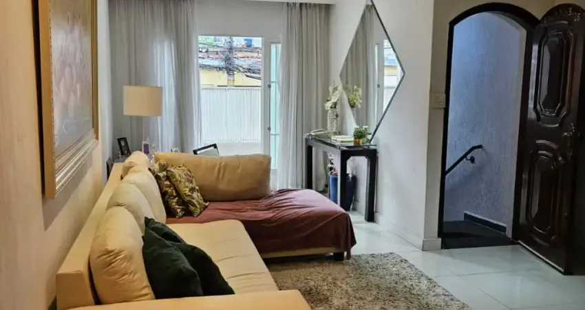 Sobrado na Água Fria com Suíte e 2 Vagas – Ótimo Preço