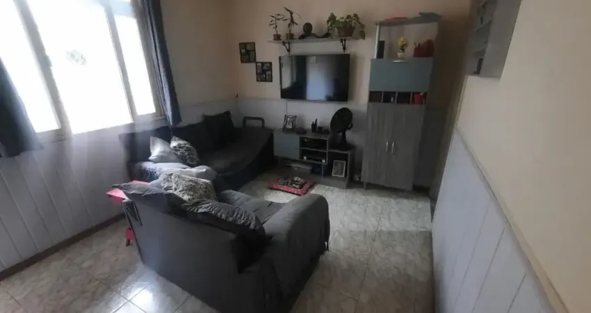 Oportunidade 200.000 casa aconchegante em condomínio varanda, sala, 2 quartos e área