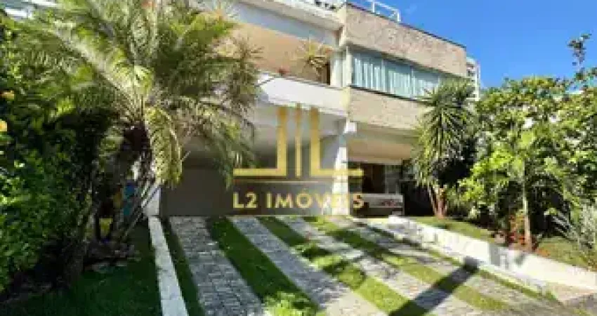 CASA LUXUOSA - 6 QUARTOS SENDO 5 SUÍTES - ALPHAVILLE 1  COND. RESIDENCIAL ITAPUÃ (71)99100-2512