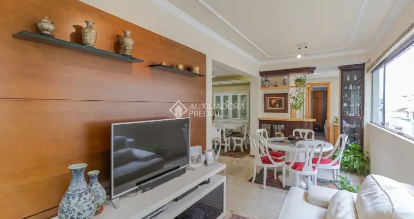 OPORTUNIDADE! Apartamento 4 dormitórios no bairro Bela Vista