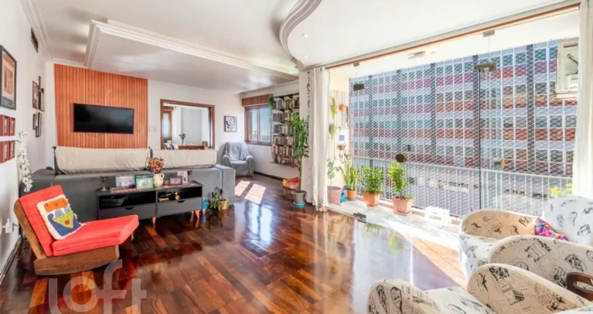 Apartamento à venda com 3 dormitórios na Rua Gonçalo de Carvalho, bairro Independência, Porto Alegre (RS)