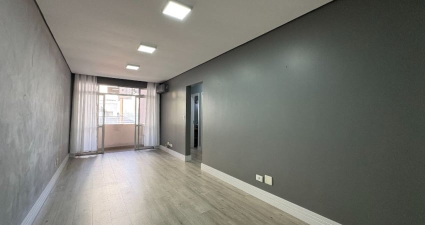 Apartamento Reformado à Venda –  Centro de Londrina