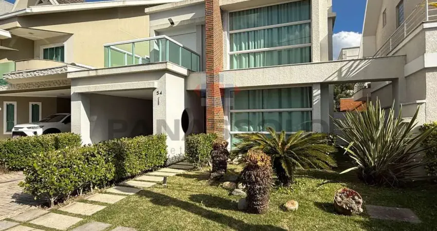 Casa em Condomínio para Venda em Curitiba, Pinheirinho, 4 dormitórios, 3 suítes, 6 banheiros, 3 vagas