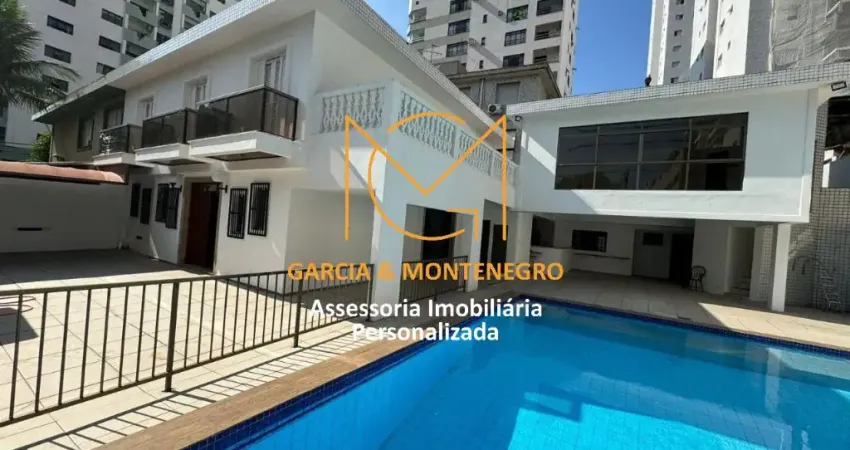 Espaçoso Sobrado Residencial/Comercial com Lazer - Ponta da Praia - Santos - SP