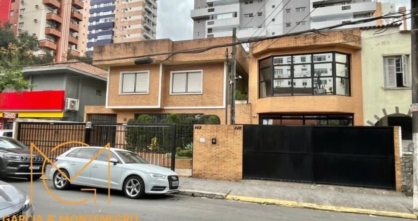 Sobrado 450 m2 com 6 dormitórios (3 suítes) 6 vagas - Gonzaga - Santos - SP
