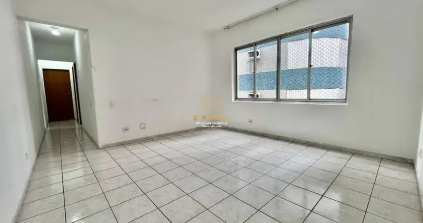 Apartamento 2 dormitórios, dependências de serviço e 1 vaga demarcada - gonzaga - santos - sp