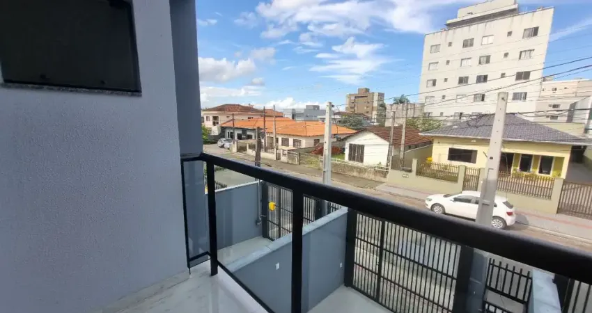 Casa à venda na Rua Cuiabá, 197, Costa e Silva, Joinville