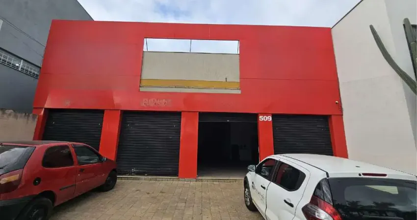 Barracão / Galpão / Depósito para alugar na Rua Iput, Vila Teixeira, Alfenas