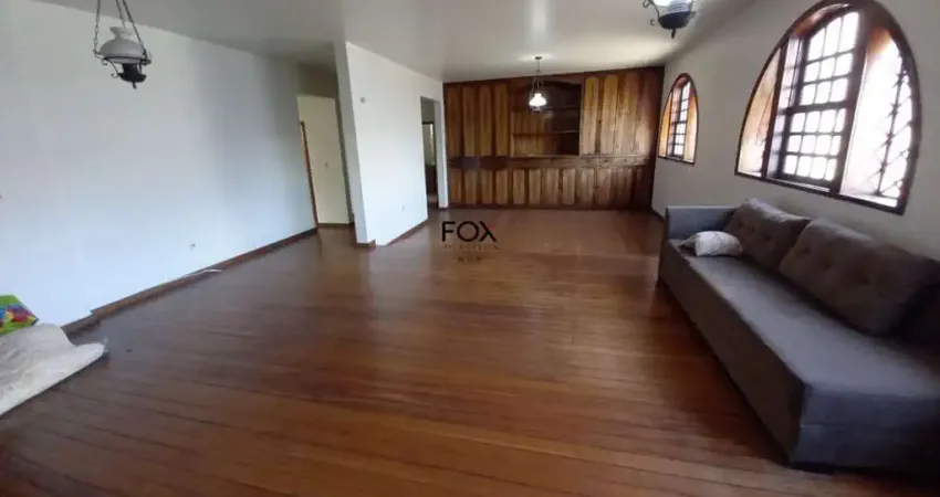 Casa com 5 quartos à venda na Carlos Peixoto, 889, Santa Efigênia, Belo Horizonte