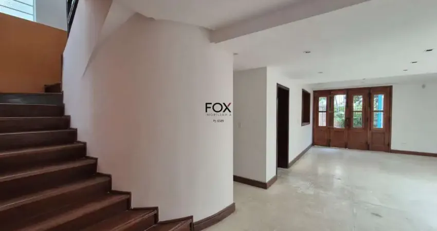 Casa com 4 quartos para alugar na Rua Marquês de Maricá, 454, Santo Antônio, Belo Horizonte