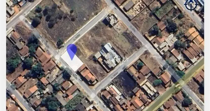 Casa à venda na Rua Titanita, Vila Oliveira, Aparecida de Goiânia