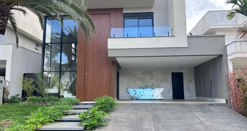 Casa em condomínio fechado com 4 quartos à venda na Madri 2, Jardins Madri, Goiânia