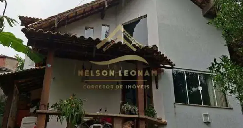 Casa Estilo Chalé no Vale Feliz, Engenho do Mato - Charme e Tranquilidade!