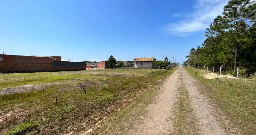 Terreno à venda, 300 m² por R$ 65.000,00 - Areias Brancas - Balneário Arroio do Silva/SC