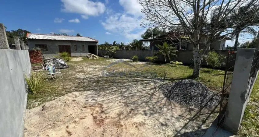 Casa com 1 dormitório à venda por r$ 130.000,00 - golfinho - balneário arroio do silva/sc