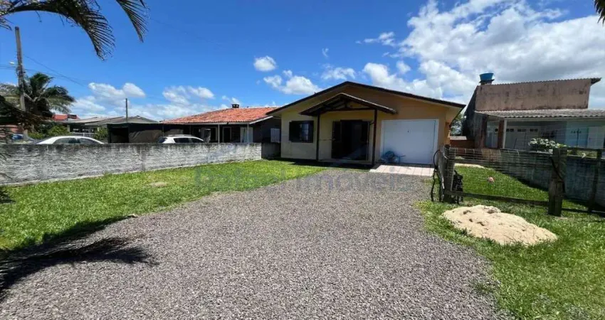 Casa com 3 dormitórios à venda, 110 m² por R$ 370.000,00 - Jardim Atlântico - Balneário Arroio do Silva/SC