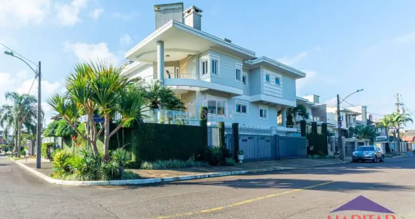 Casa à venda na Rua Grécia, 15, Moinhos De Vento, Canoas