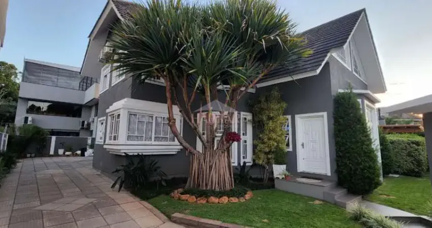 BAIRRO MOINHOS DE VENTO, SOBRADO COM 304m²