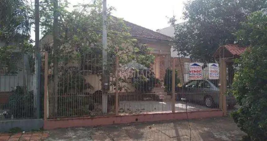 Casa - Sobrado para venda  no Bairro IGARA em CANOAS