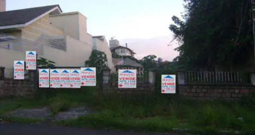 Terreno à venda na Rua Itaparica, 110, Igara, Canoas