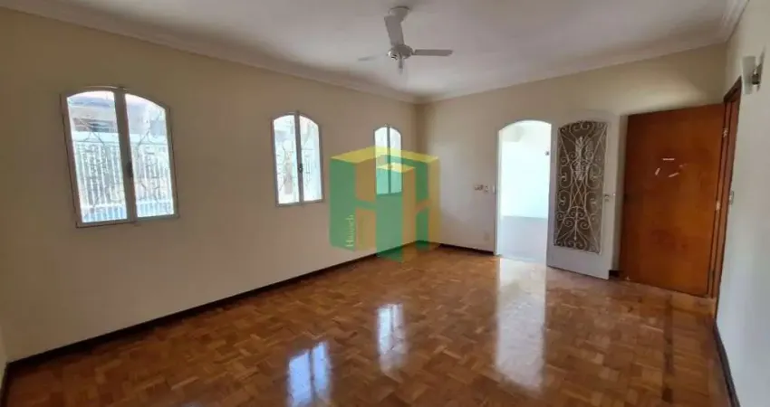 Casa para Locação ? Ampla e Completa