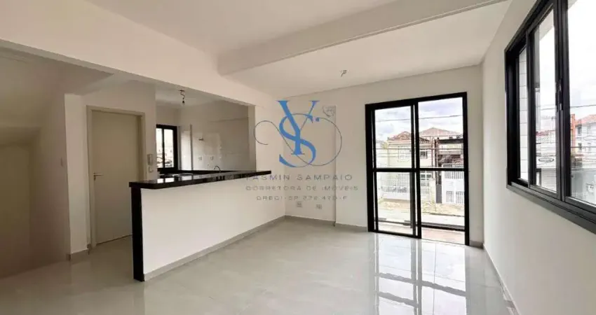 Casa à venda em Santos-SP, bairro Macuco: 2 quartos, 2 suítes, 1 sala, 3 banheiros, vaga de garagem. Área de 94m². Venha conferir!