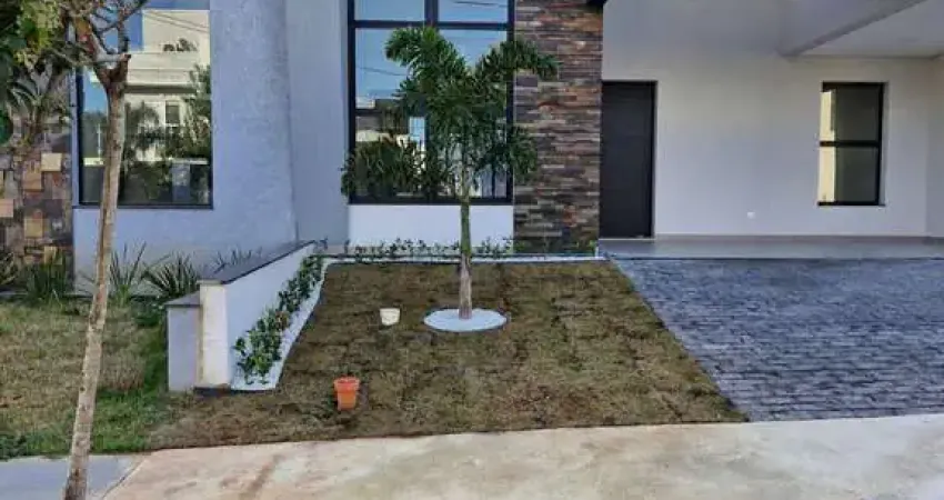 Casa com 3 quartos à venda na Avenida Paraná, 1, Cajuru do Sul, Sorocaba