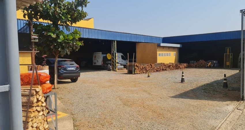 Casa comercial para alugar na Rua Antônio Giacomo José Zordo, Santa Luzia, Bragança Paulista