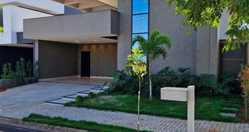 Linda casa térrea no Condomínio Terra Vista