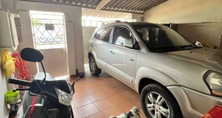 Casa no Ipiranga R$ 195.000 com 2 quartos, banheiro, 2 vagas - Ribeirão Preto - SP
