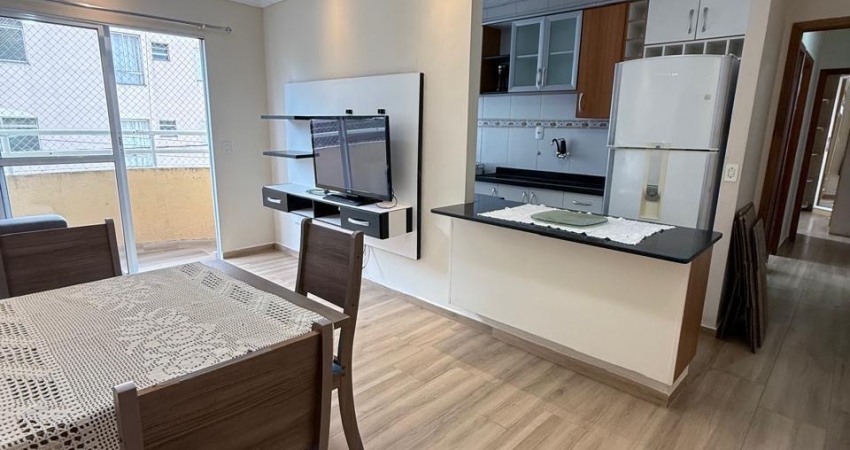 Apartamento mobiliado à venda