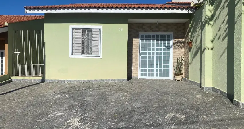 Casa térrea à venda em Condomínio no Residencial das Ilhas