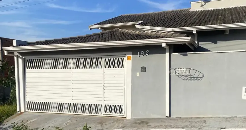 Casa com 3 quartos à venda no Jardim Vista Alegre, Bragança Paulista 