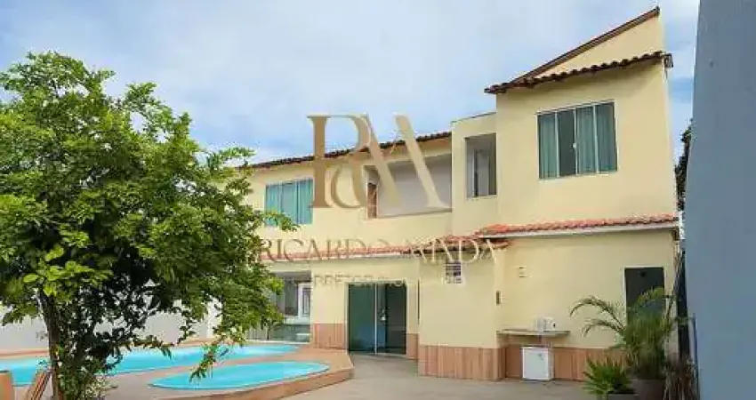 Casa duplex, 4 quartos, suíte, sauna, piscina adulto e infantil - morada da barra -vila velha/es
