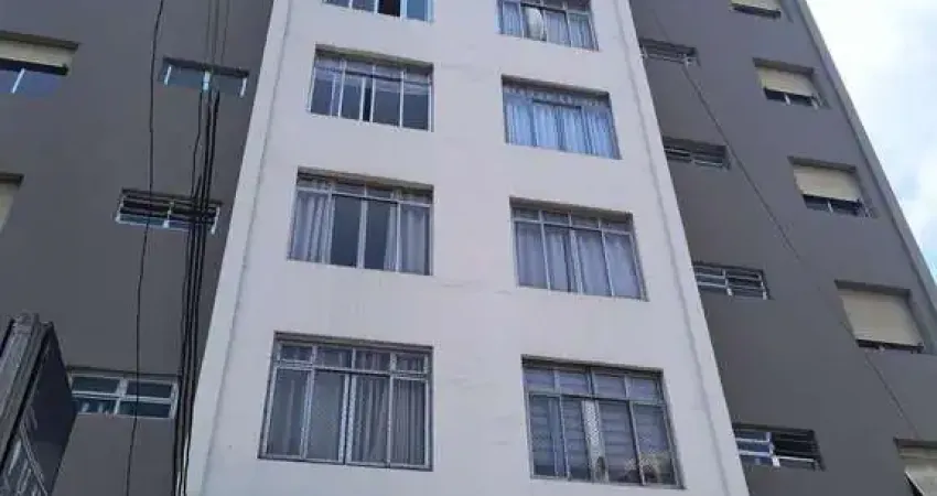 Apartamento em Sumarezinho  -  São Paulo
