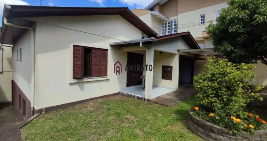 Casa à venda em Farroupilha, Vicentina - Churrasqueira e Jardim