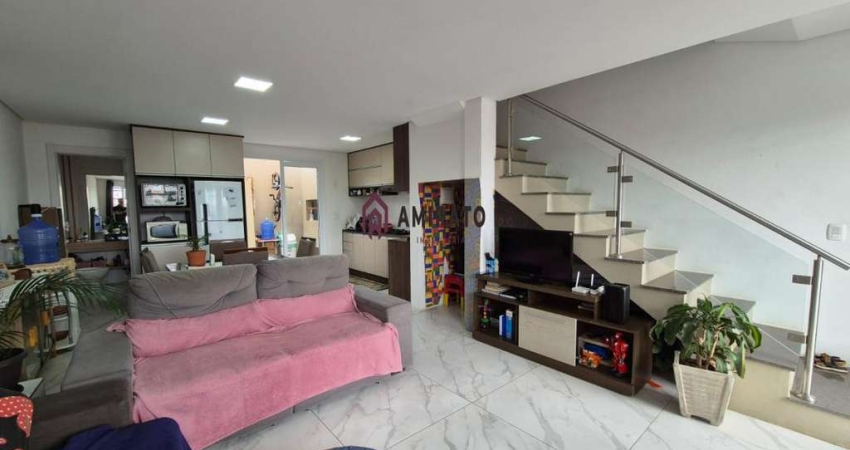 Sobrado Semi-mobiliado no Bairro Belvedere - Farroupilha - Com Churrasqueira e Piso Laminado