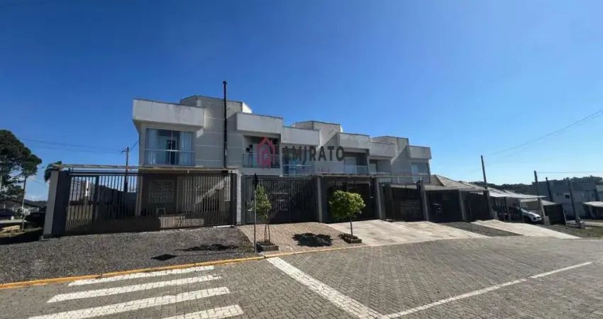 Sobrado semimobiliado com churrasqueira em Monte Verde, Farroupilha - Venda