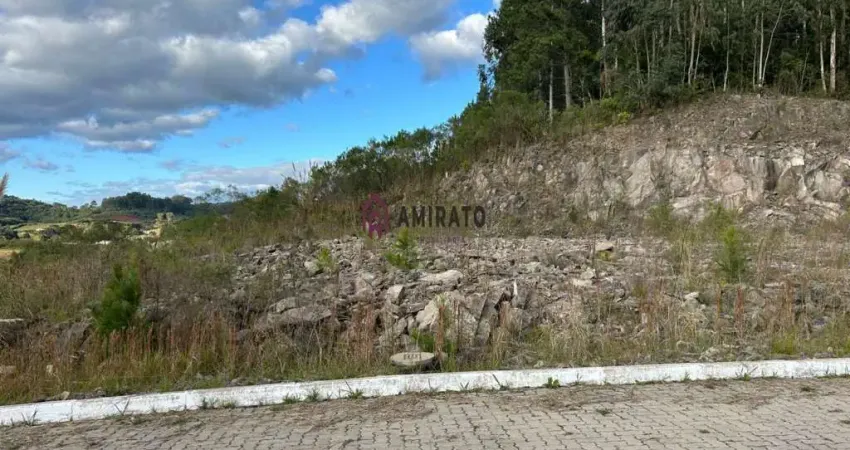 Terreno em Farroupilha, Olária: confira essa oferta imperdível!